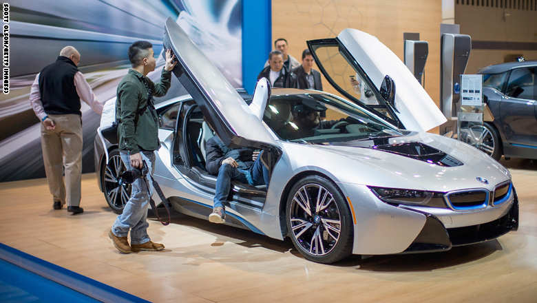 Chicago Hosts Annual Auto Show