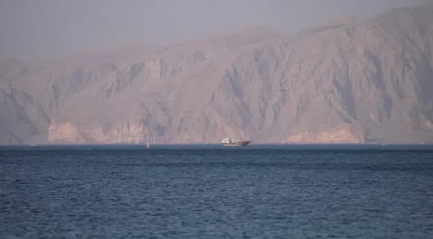 Kpler: Ship traffic through the Strait of Hormuz declines as US and Iran resume attacks
