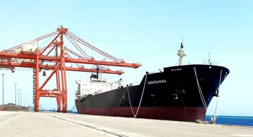 (إس آند بي): خط شرق - غرب السعودي ضمن 3 عوامل ضبطت أسعار النفط عالميا خلال الحرب الأمريكية -