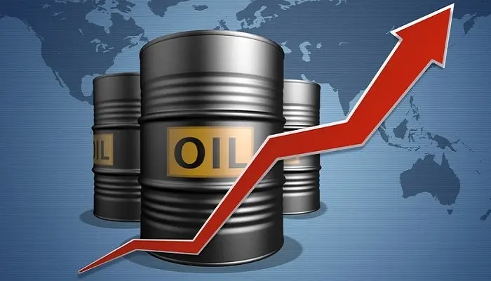 Oil prices hover at six-week high as Middle East shipping risks escalate