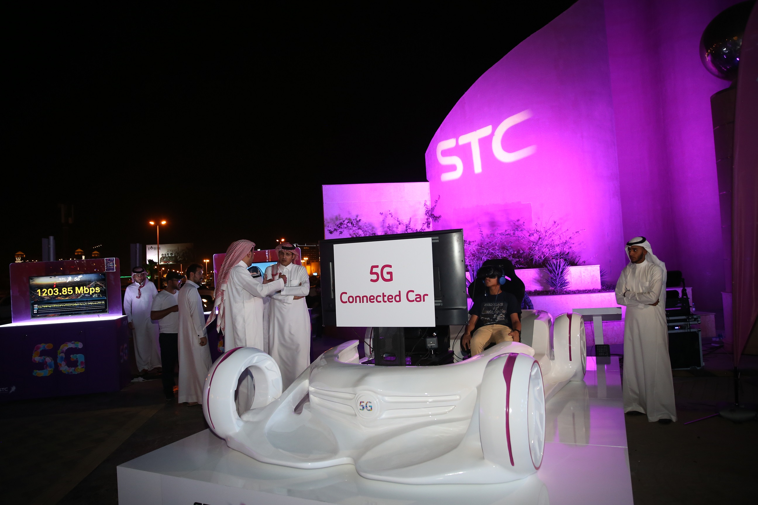 5G live network launch in May 2018