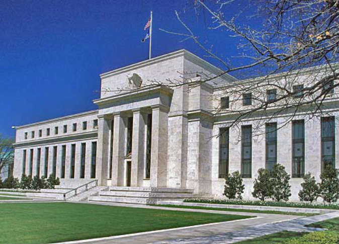 البنك-المركزي-الأمريكي