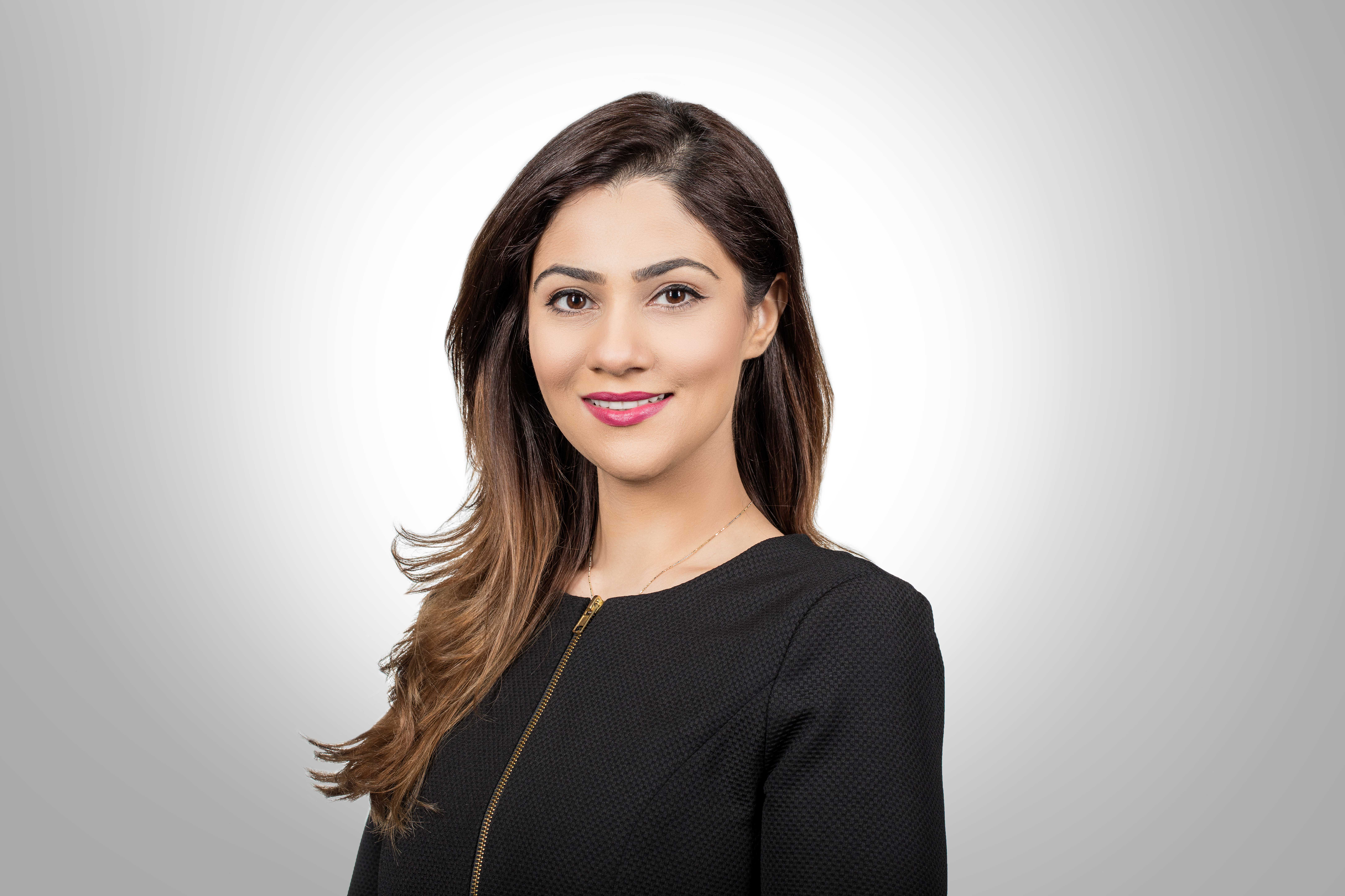 دلال بوحجي، مدير أول الخدمات المالية في مجلس التنمية الاقتصادية في البحرين