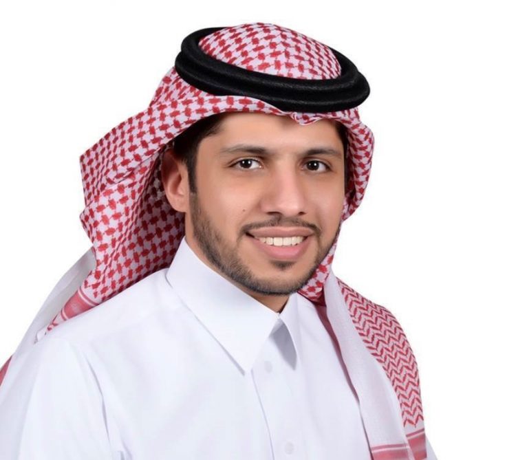 عبدالعزيز بن محمد الدهمش