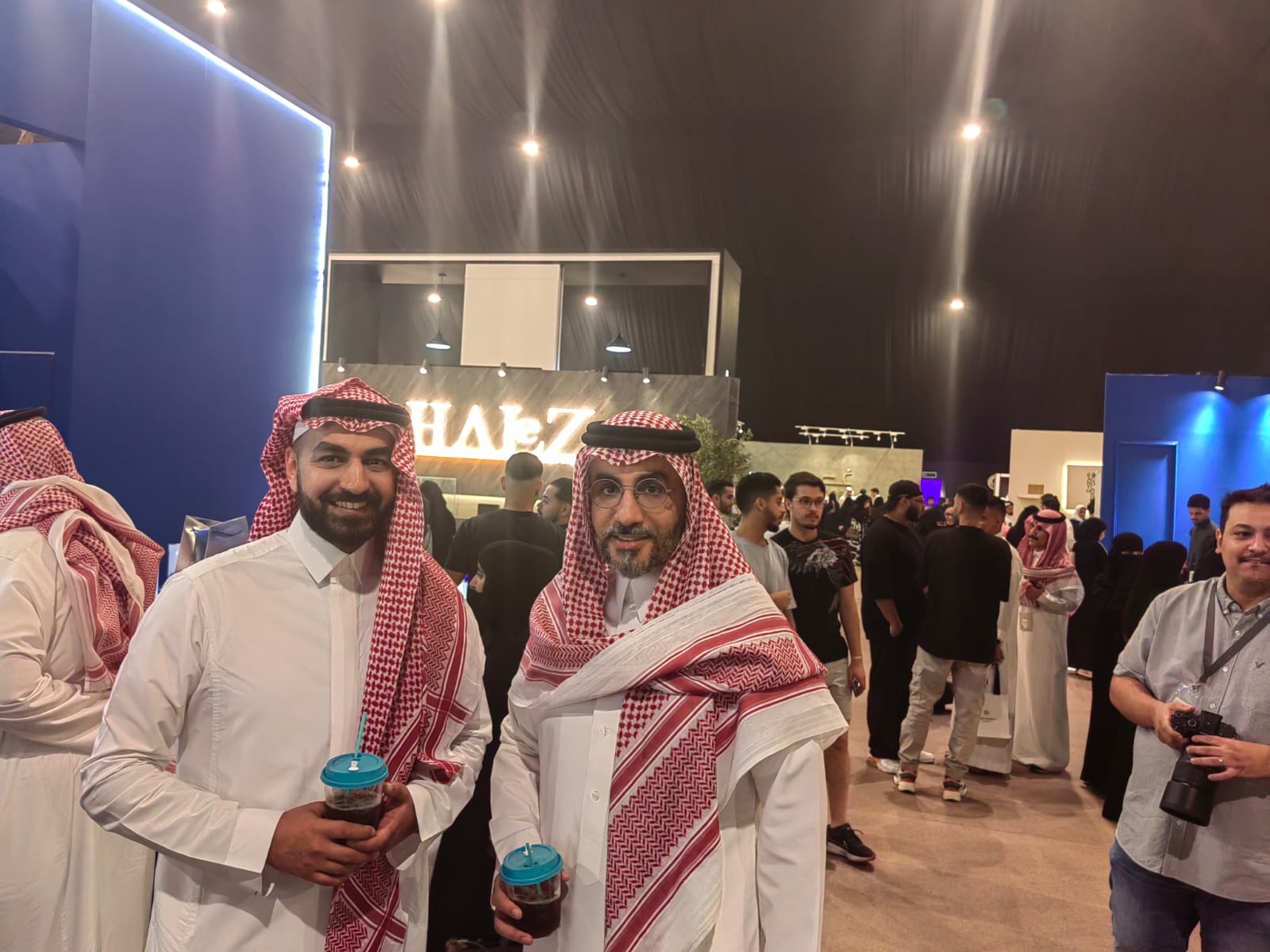 منظم المعرض مع ماجد الشلهوب الرئيس التتفيذي لشركة المقر للتطوير والتنمية