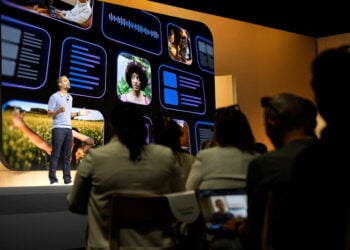 FILE PHOTO: Android Ecosystem president Sameer Samat presents the newest Gemini AI model capabilities during the Made by Google event in Mountain View, California, U.S. August 13, 2024.  REUTERS/Manuel Orbegozo/File Photo