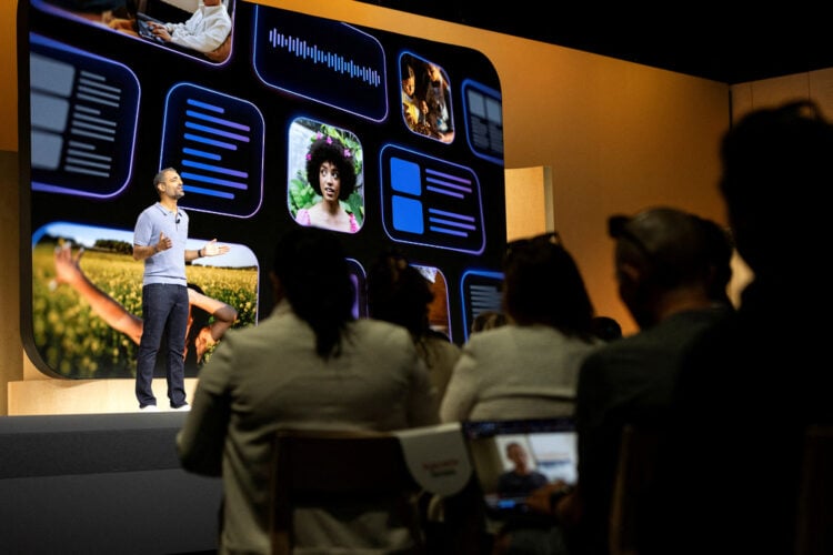 FILE PHOTO: Android Ecosystem president Sameer Samat presents the newest Gemini AI model capabilities during the Made by Google event in Mountain View, California, U.S. August 13, 2024.  REUTERS/Manuel Orbegozo/File Photo