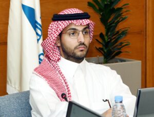 راكان العطيشان رئيس اللجنة الوطنية للخدمات اللوجستية